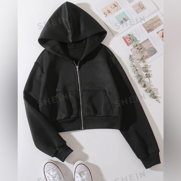 SHEIN Women’s solid zip up cropped hoodie - Picture 1 of 2
